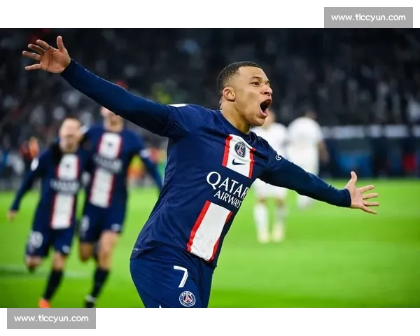 最新足坛球员身价排行榜解析顶级巨星与新星价值变化趋势深度观察